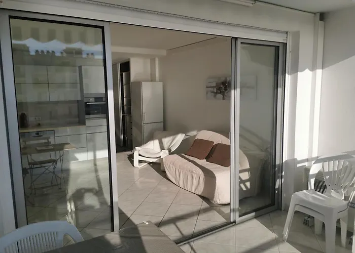 Le Tropique 2p Front De